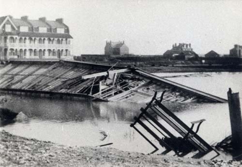 Exhibition Building after 1897 storm